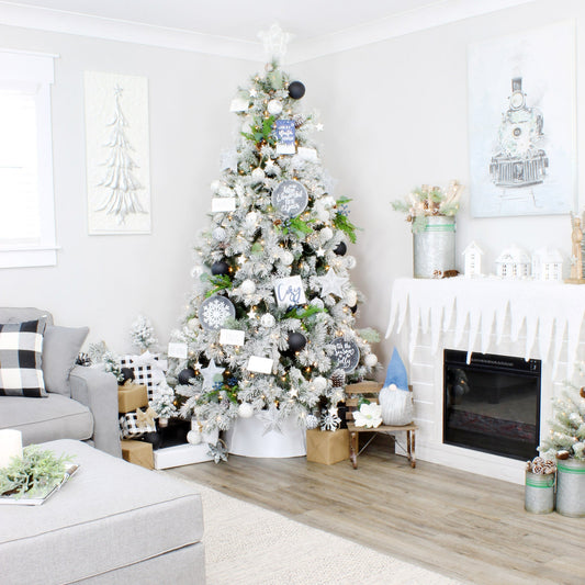  Auldhome Wall Hanging Silver Bells; Vintage Rustic Christmas  Bells Door Hanger or Wreath Christmas Decoration : Home & Kitchen