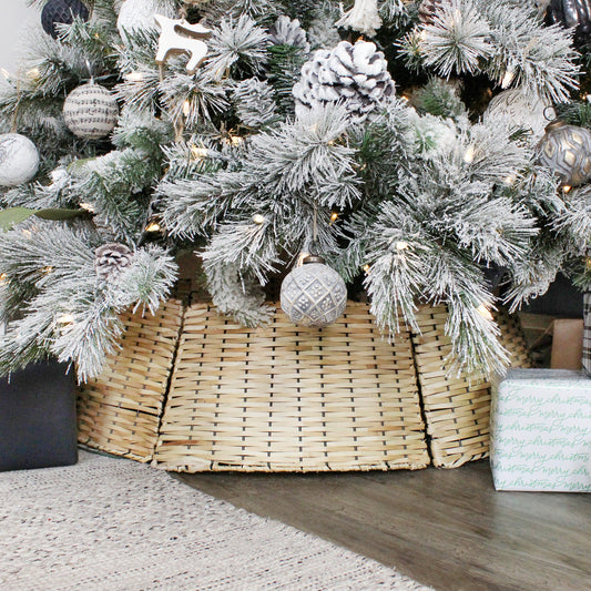 Wicker Christmas Tree Collar (Natural, 29-Inch) - sh2052ah1